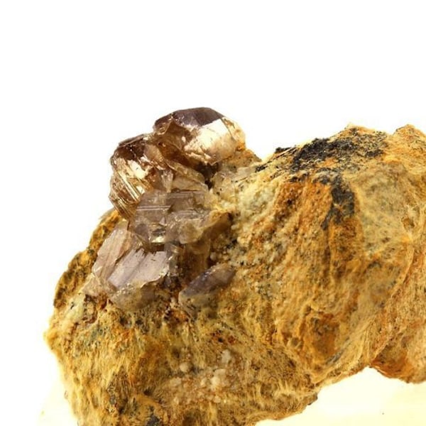 Sten og mineraler. Aksinitis. 53,0 ct. La Balme d'Auris, Bourg d'Oisans, Isère, Frankrig..