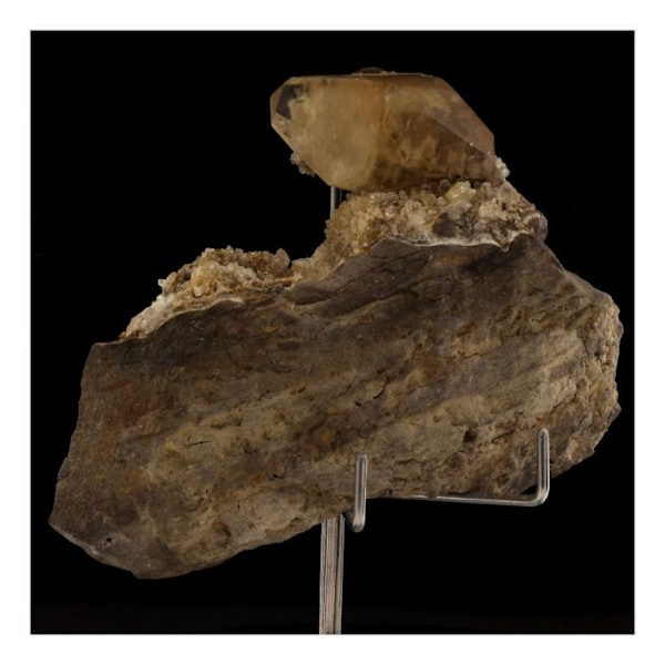 Sten og mineraler. Calcit. 643,50 øre. Givet, Ardennerne, Frankrig.
