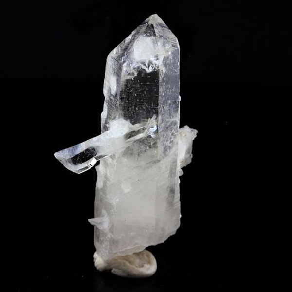 Sten og mineraler. Kvarts. 49,29 øre. La Gardette Mine, Bourg d'Oisans, Isère, Frankrig.