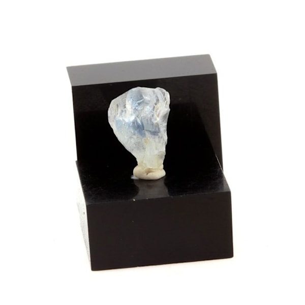 Kivet ja mineraalit. Euclase. 3,08 ct. Parelhas, Rio Grande do Norte, Brasilia.