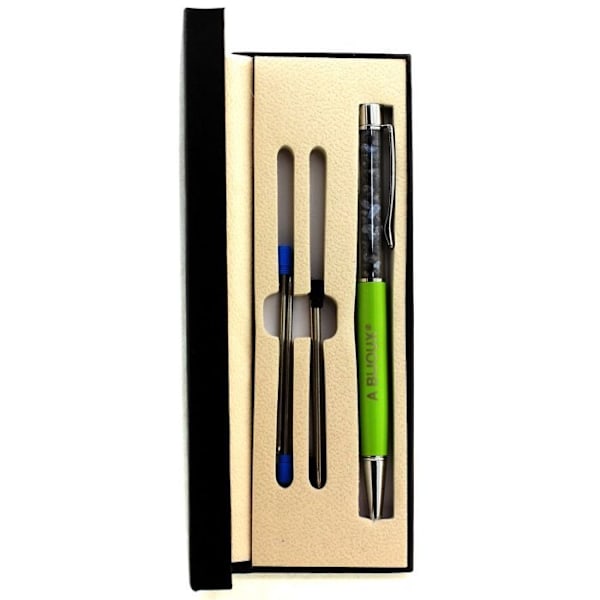 Sten og mineraler. Madagaskar rå safir mineral pen. Farve æblegrøn. Grönt äpple