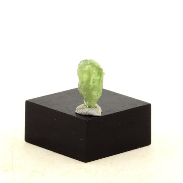 Peridot - ABIJOUX - Almklovdalen, Vanylven, Norge - 1,99 ct