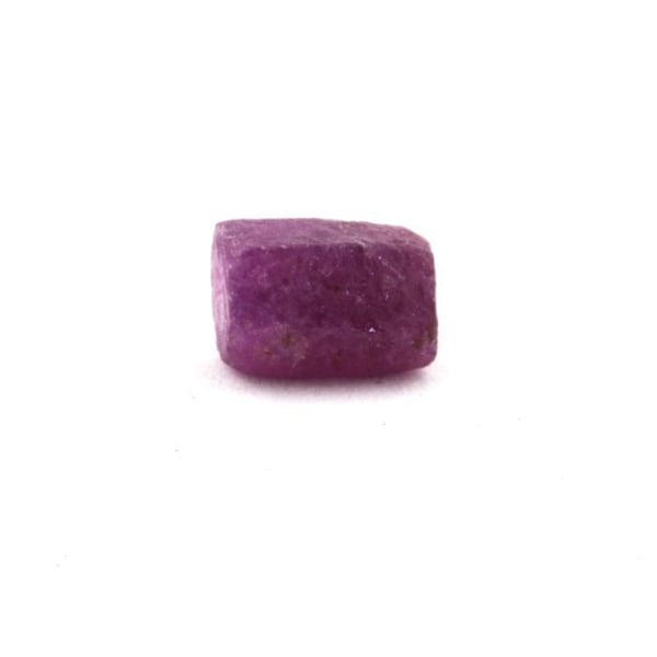 Sten og mineraler. Rubin. 4,04 øre. Kiteto-distriktet, Manyara-regionen, Tanzania. Röd