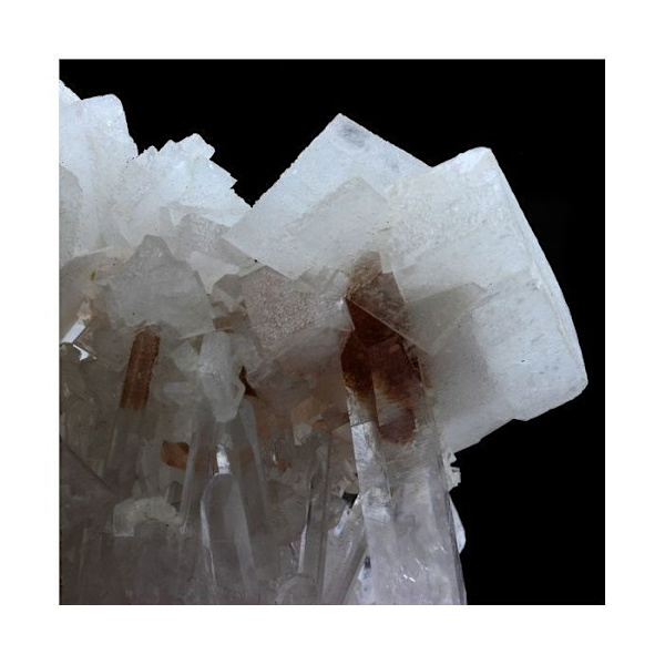 Sten og mineraler. Kvarts + baryt. 2989,0 øre. Hunan, Kina.