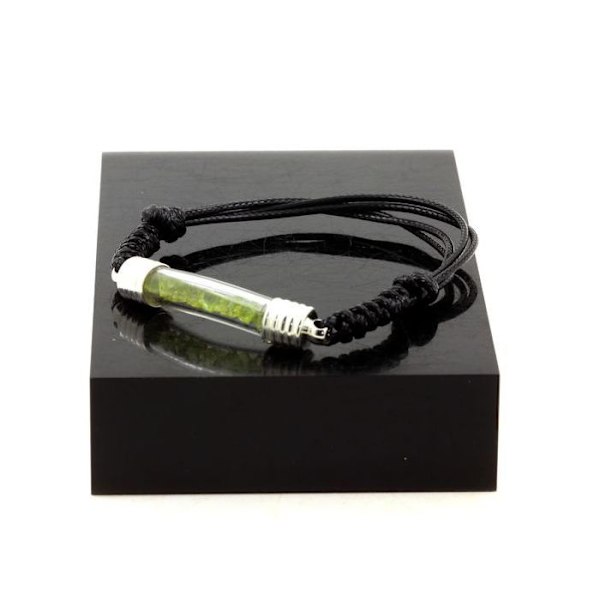 Sten og mineraler. Rå Peridot armbånd. Sort farve. Svart
