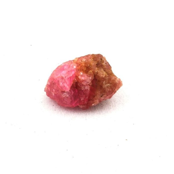 Kivet ja mineraalit. Spinelli. 2,13 ct. Tansania.