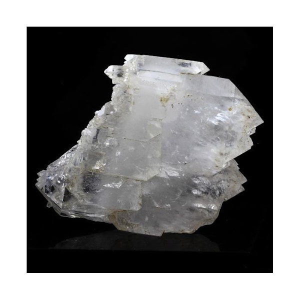 Kivet ja mineraalit. Ame Quartz (haalistuva kvartsi). 282,0 ct. La Table, Chambéry, Ranska..