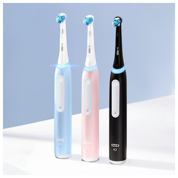 Oral-B iO 3 2 kpl pakkaus, musta ja sininen sähköhammasharja, 2 harjaspäätä, 1 matkalaukku Svart