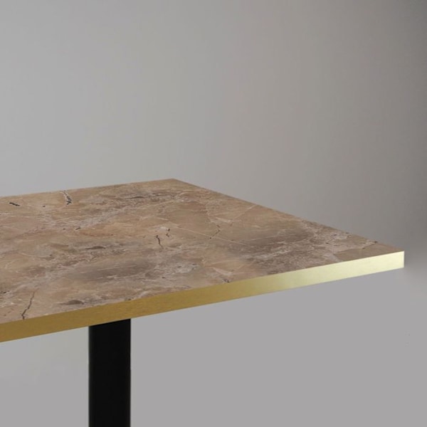 Bord 70 x 70 cm - Milano model græsk marmor med messingkanter kastanj
