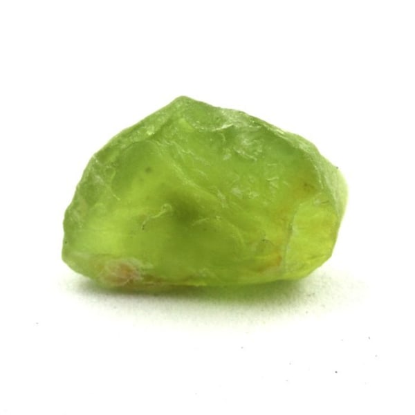 Sten og mineraler. Peridot. 7,38 ct. Skardu-distriktet, Baltistan, Pakistan.