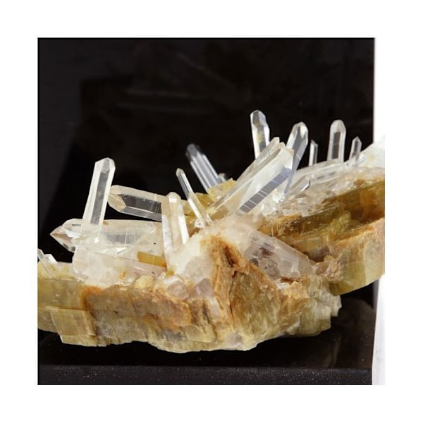 Siderite, Quartz 134,9 karat Flerfärgad