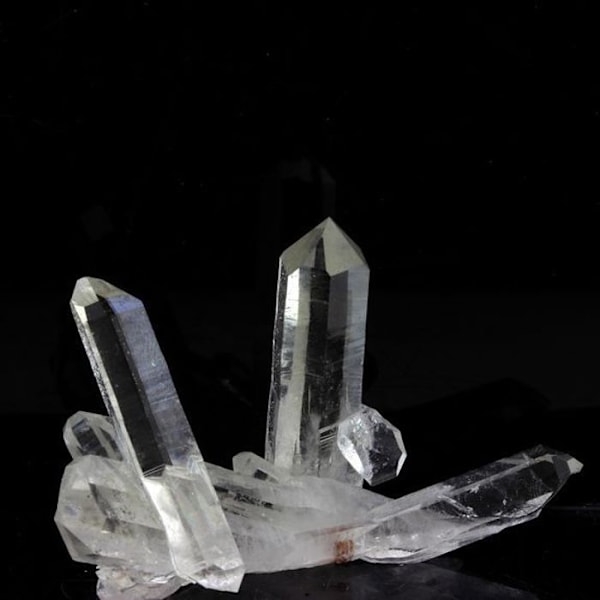 Sten og mineraler. Dobbelt-termineret kvarts. 82,5 ct. La Gardette-minen, Bourg d'Oisans, Isère, Frankrig.