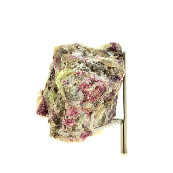 Sten og mineraler. Londonit, Rhodizit. 240,0 ct. Antsongombato, Betafo, Madagaskar.