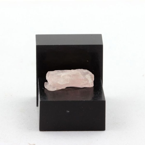 Kivet ja mineraalit. Morganiitti. 5,38 ct. Afrikka.