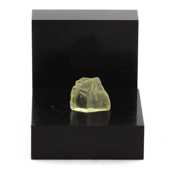 Sten og mineraler. Spodumene Hiddenite. 3,68 ct. Konar-provinsen, Afghanistan.