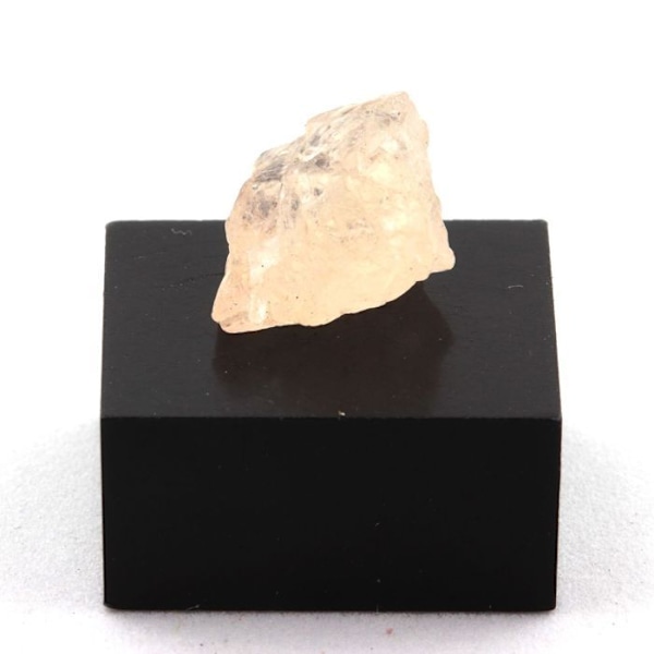 Kivet ja mineraalit. Morganiitti. 5,45 ct. Afrikka.