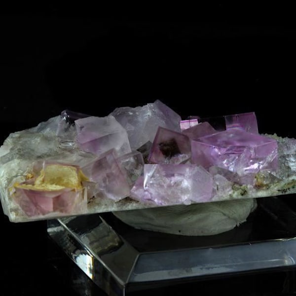Fluoriitti - ABIJOUX - Berbes - 274,0 ct - Violet - Luonnonkivi