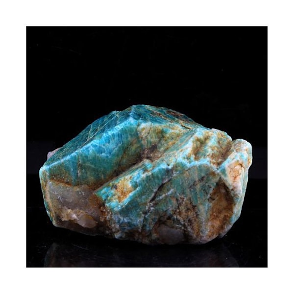 Kivet ja mineraalit. Amazoniitti. 381,0 senttiä. Konso, Etiopia.