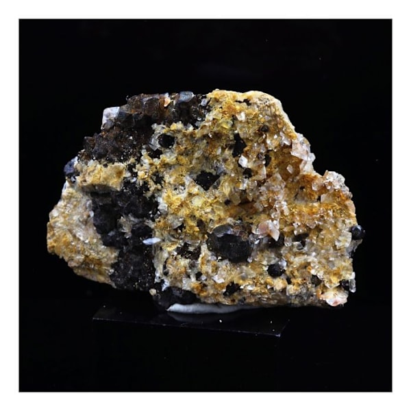 Kivet ja mineraalit. Pyriitti + kalsiitti + dolomiitti. 52,0 ct. Lamalou-les-Bains, Hérault, Ranska..
