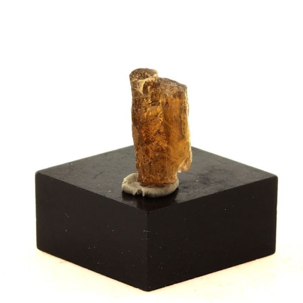 Sten og mineraler. Enstatit. 5,42 øre. Kilosa-distriktet, Morogoro-regionen, Tanzania.