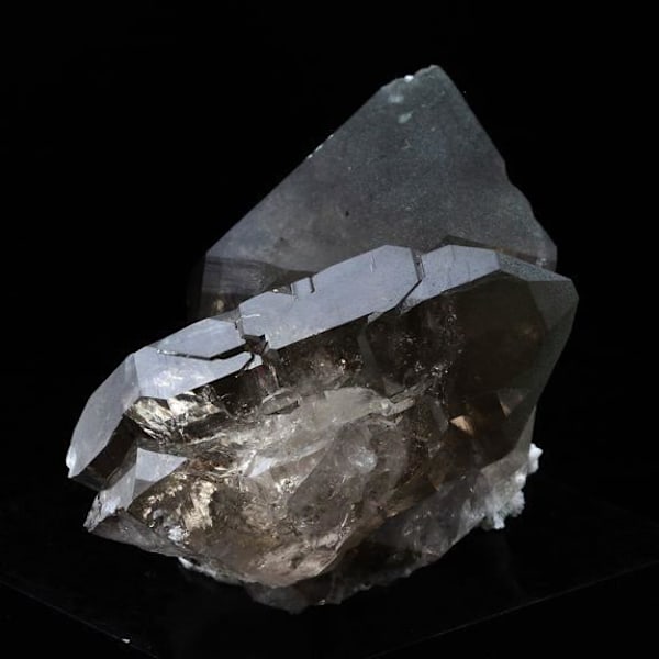 Kivet ja mineraalit. Smoky Soul Quartz. 391,0 ct. Mont Blancin vuoristo, Ranska.