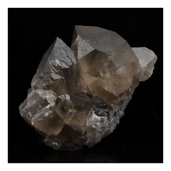 Kivet ja mineraalit. Savukvartsi. 526,0 ct. Mont-Blancin vuoristo, Haute-Savoie, Ranska.