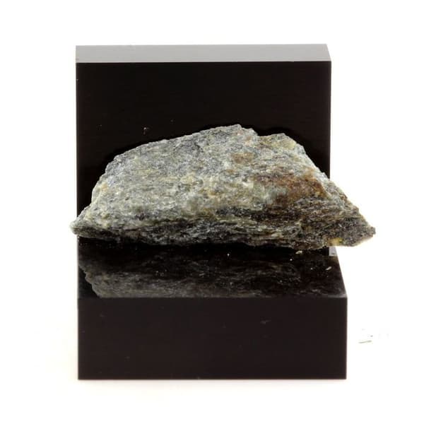 Chromite + Pyrit 13,29 karat Flerfärgad