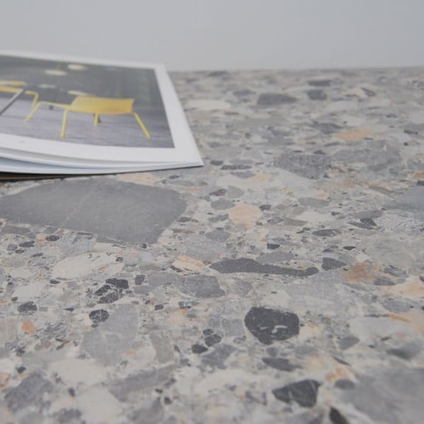 Pyöreä pöytä Ø 70 cm - Pyöreä terrazzo cepp malli Grå