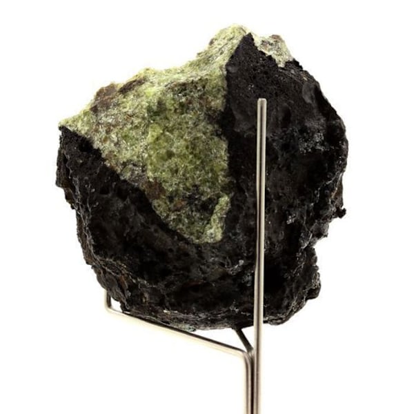 Sten og mineraler. Peridotit. 448,95 øre. Taganana, Tenerife, Spanien.
