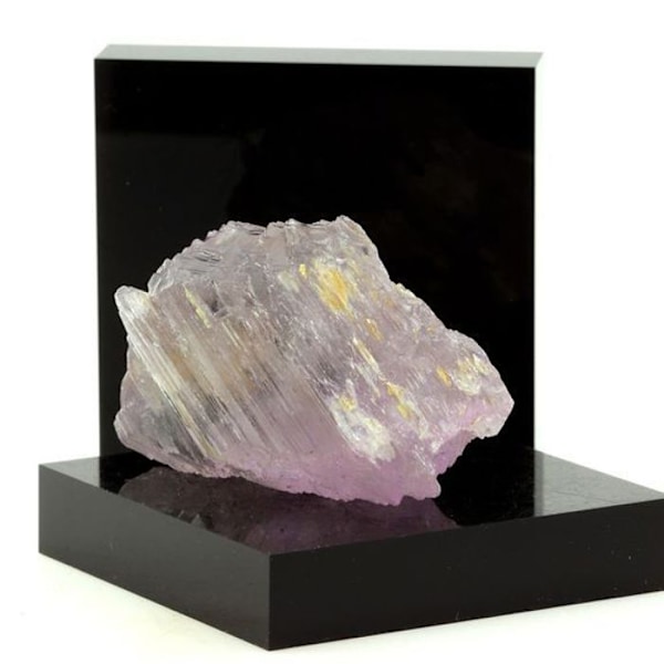 Kunzite 273,0 karat