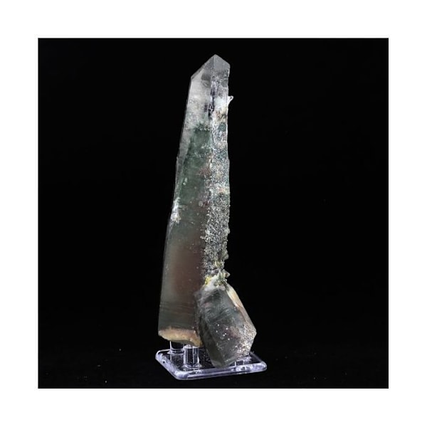 Kivet ja mineraalit. Phantom kvartsi. 1693,0 ct. Brasilia..