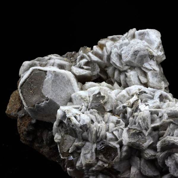 Sten og mineraler. Calcit. 724,5 øre. Les Bondons, Lozère, Frankrig.