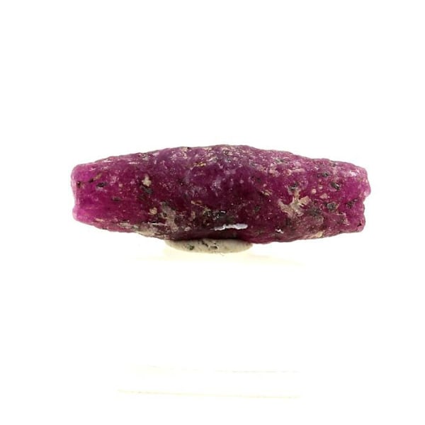 Sten og mineraler. Rubin. 4,10 ct. Mauretanien.. Röd