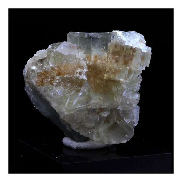 Kivet ja mineraalit. Fluoriitti. 34,0 ct. La Barre, Puy-de-Dôme, Ranska.