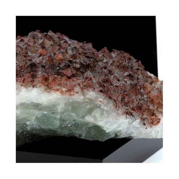 Hematoid Quartz + Fluorite 982,8 karat Flerfärgad