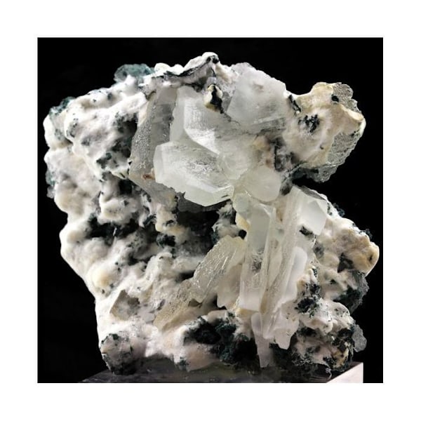 Sten og mineraler. Mordenit + Baryt. 545,5 øre. Jalgaon District, Maharashtra, Indien..
