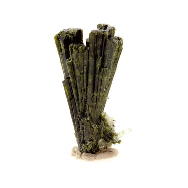 Epidote 19,95 karaattia Flerfärgad