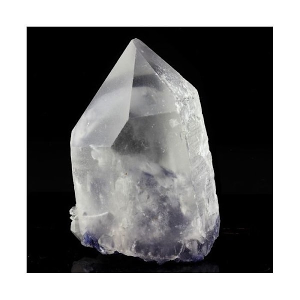 Sten og mineraler. Kvarts + Dumortierit. 750,0 ct. Vaca Morta stenbrud, Bahia, Brasilien.