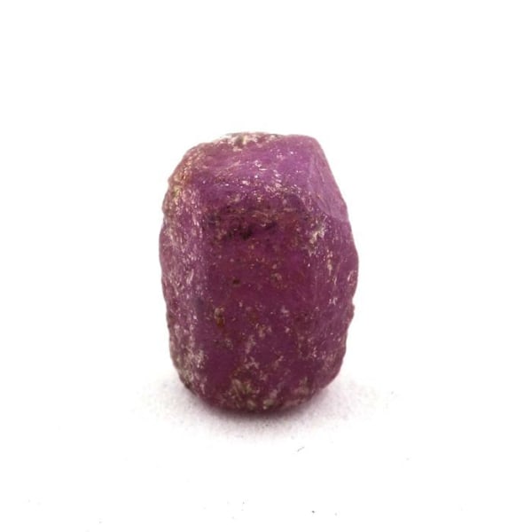 Stenar och mineraler. Rubin. 4,67 ct. Kiteto-distriktet, Manyara-regionen, Tanzania. Röd