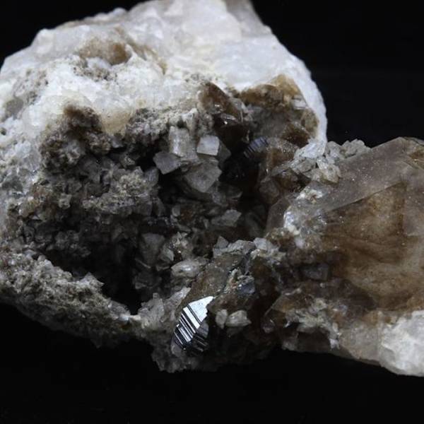 Stenar och mineraler. Anatas. 94,5 ct. Col de La Madeleine, Savoie, Frankrike.