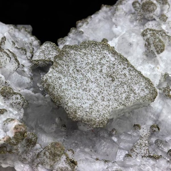 Calcit + Pyrit - ABIJOUX - 1610,0 ct - Xifan, Jiangxi Sheng, Kina