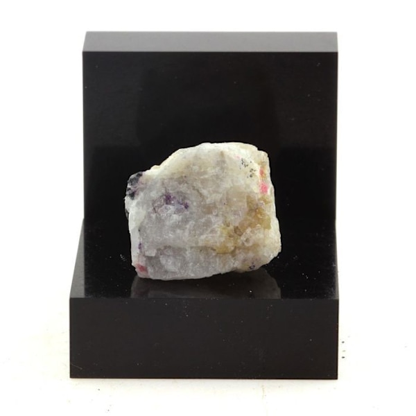 Kivet ja mineraalit. Gittinsite. 22,0 ct. Kipawa, Quebec, Kanada. Flerfärgad