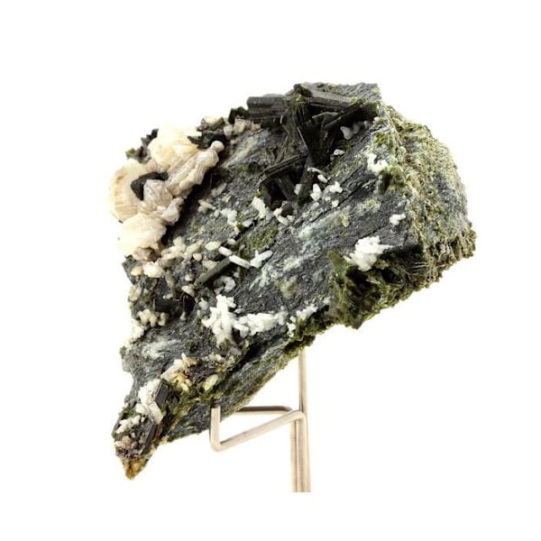 Kivet ja mineraalit. Epidootti. 366,3 ct. Cornillon, Bourg d'Oisans, Isère, Ranska.. Grön