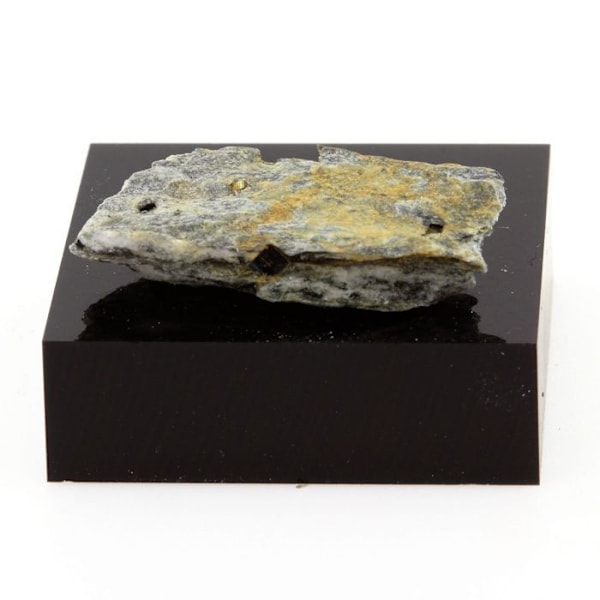 Skiffer + Pyrrhotite 13,8 karat Flerfärgad