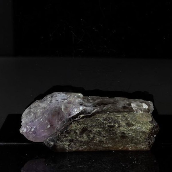 Sten og mineraler. Ametyst røget scepterkvarts. 186,0 øre. Mont Blanc-massivet, Frankrig.