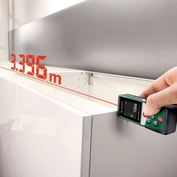 Bosch Lazerafstandsmåler UniversalDistance 50C (præcis måling af afstande op til 50 m, Bluetooth-forbindelse)