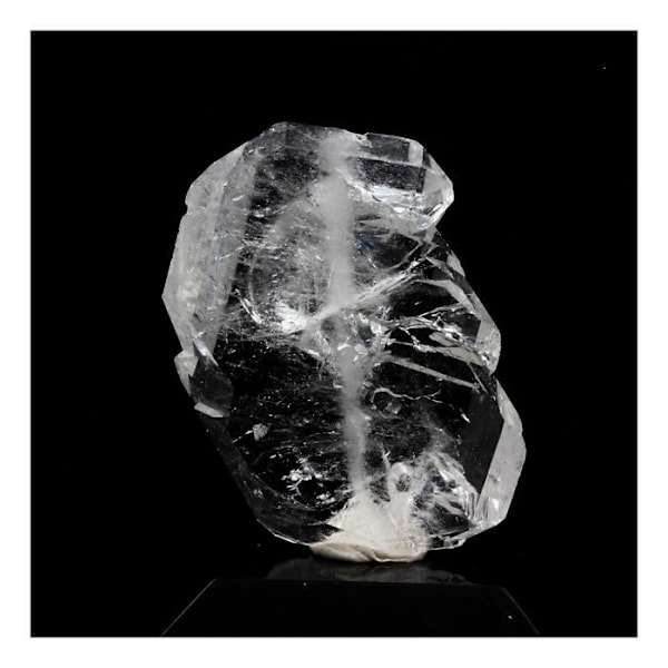 Kivet ja mineraalit. Ame Quartz (haalistuva kvartsi). 44,0 ct. Le Noirey, Saint-Jean-de-Maurienne, Savoie, Ranska.