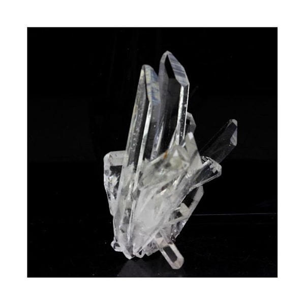 Kivet ja mineraalit. Kaksipääteinen kvartsi. 47,0 ct. La Gardette -kaivos, Bourg d'Oisans, Isère, Ranska.