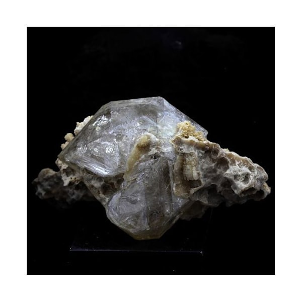 Stenar och mineraler. Kvartsfönster i matris. 420,0 cent. Sigoyer, Alpes-de-Haute-Provence, Frankrike.
