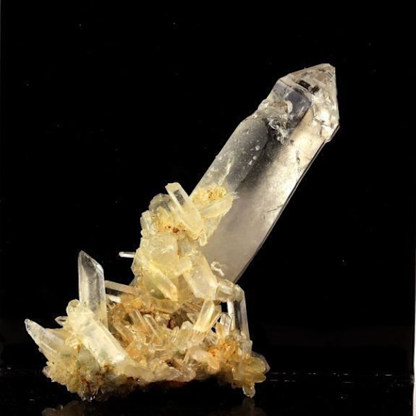 Sten og mineraler. Kvarts. 290,0 ct. Clavans-en-Haut-Oisans, Bourg d'Oisans, Frankrig.